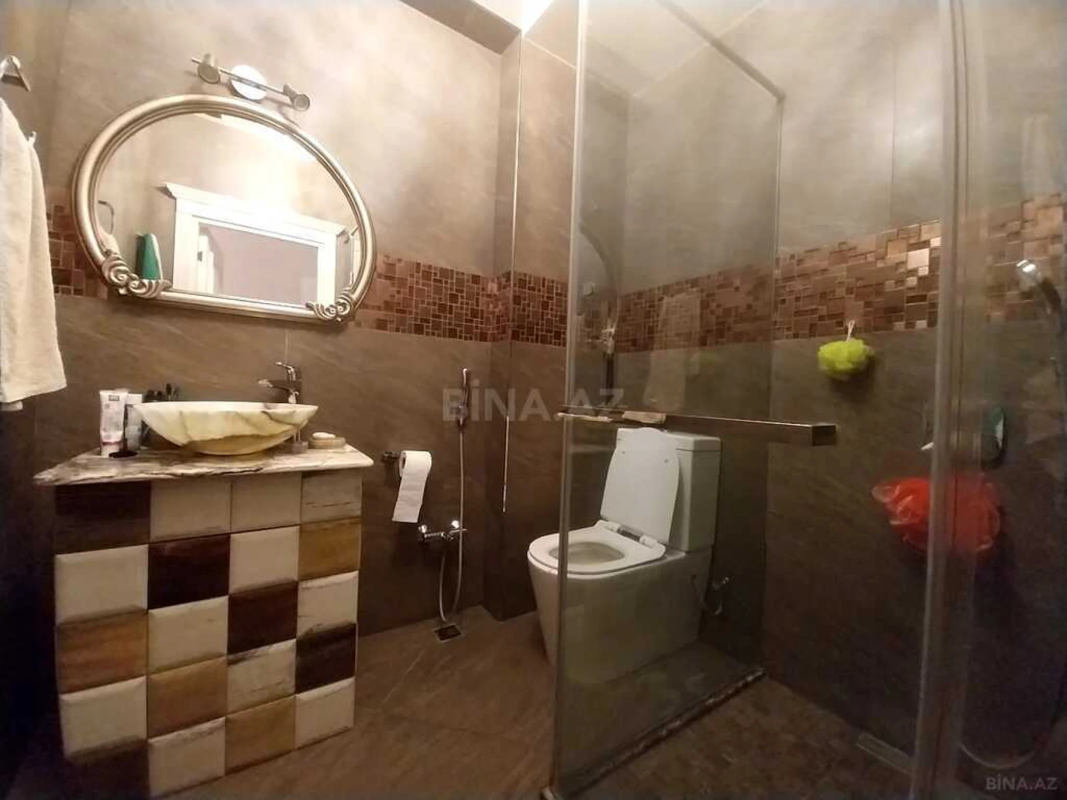 Satılır 4 otaqlı mənzil 100 m²