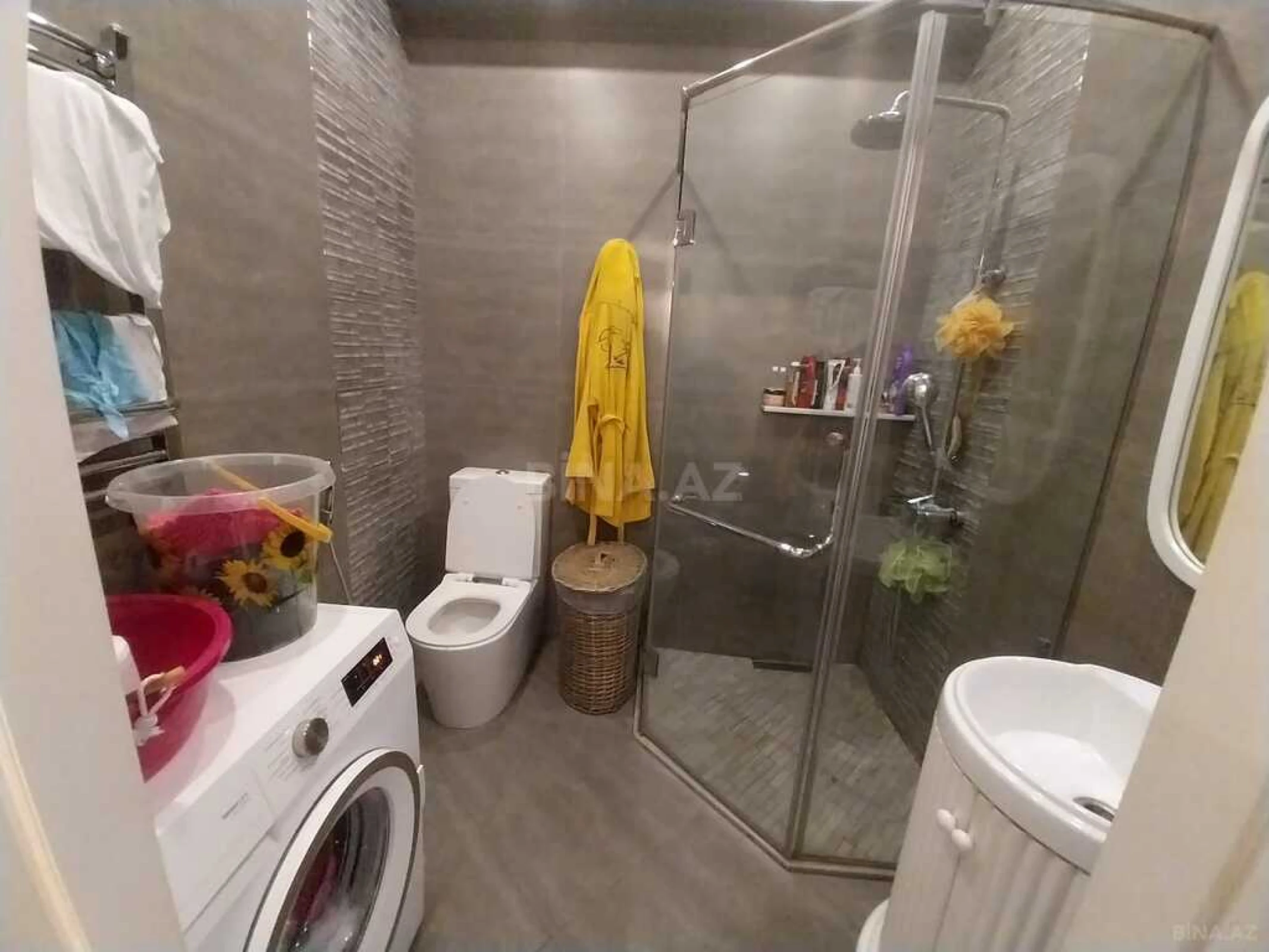 Satılır 4 otaqlı mənzil 100 m²