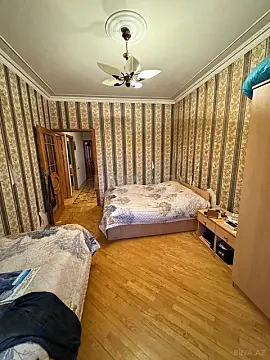 Satılır 3 otaqlı mənzil 85 m²
