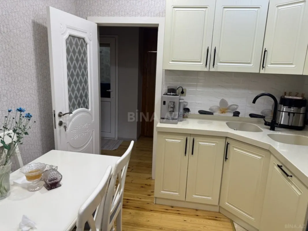 Satılır 4 otaqlı həyət evi 100 m²