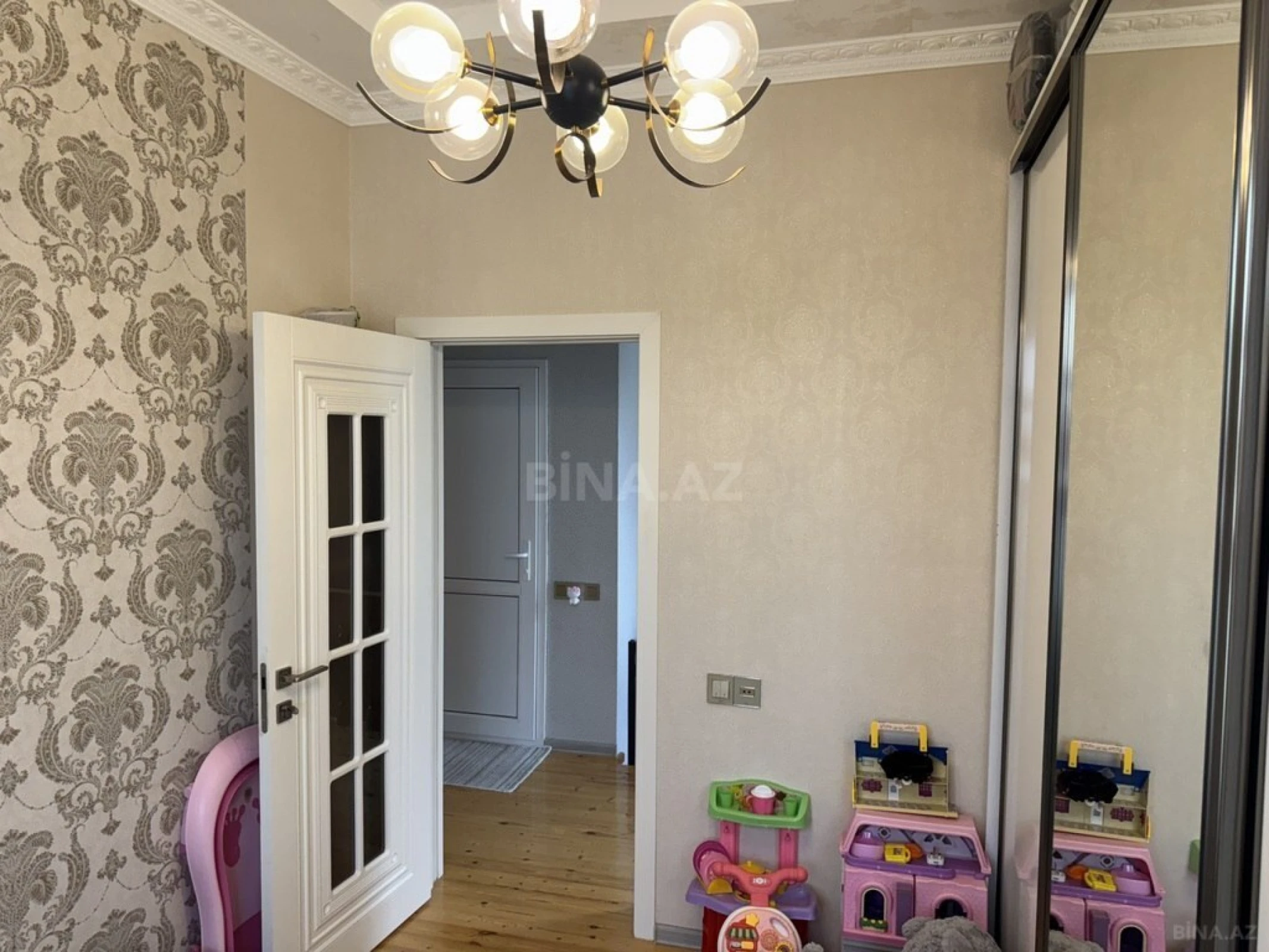 Satılır 4 otaqlı həyət evi 100 m²