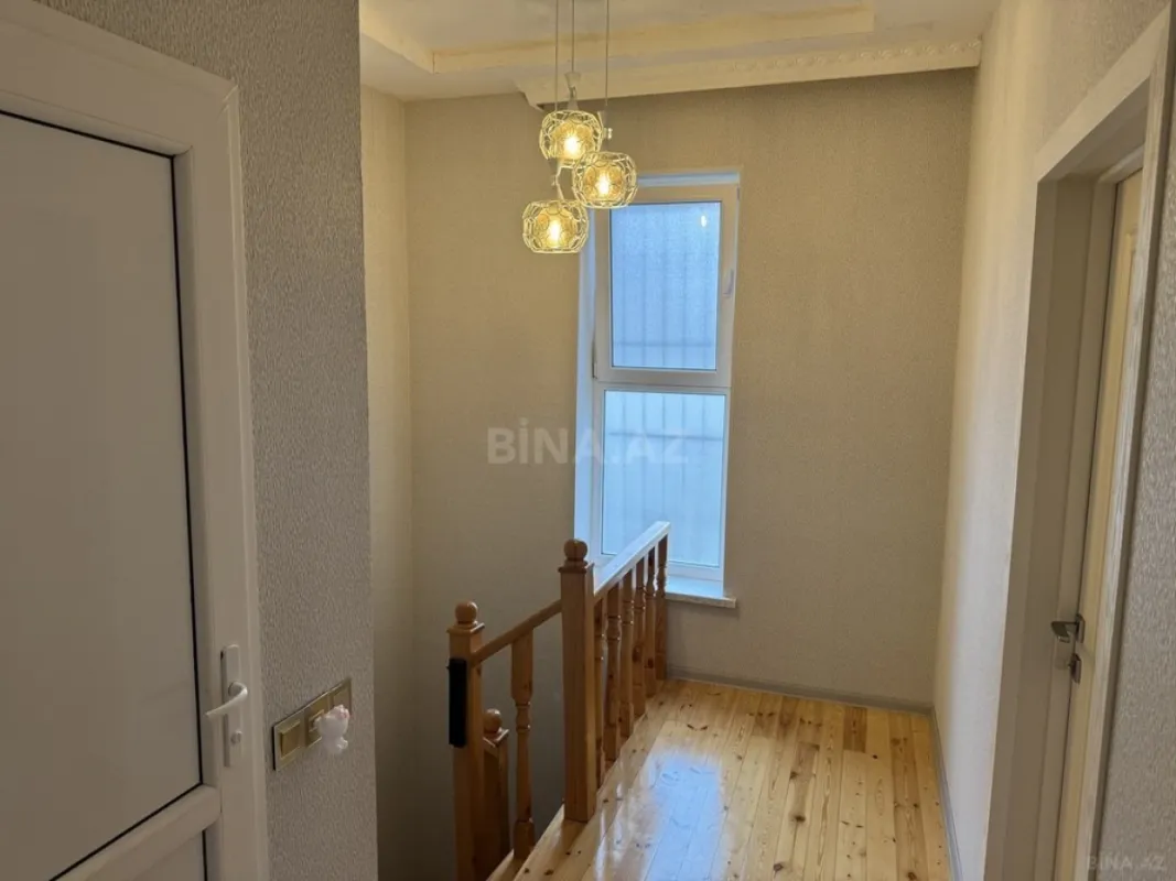 Satılır 4 otaqlı həyət evi 100 m²