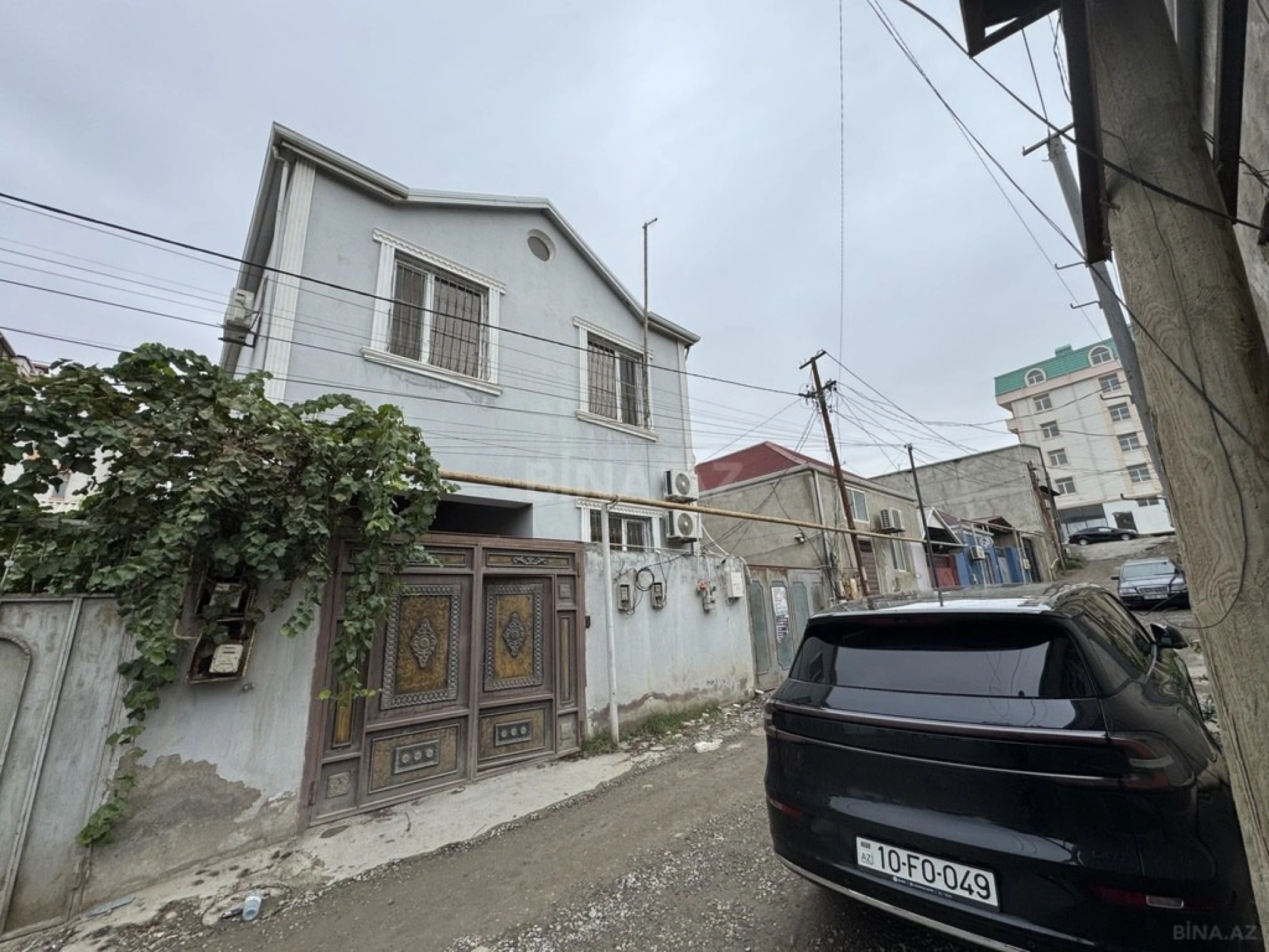Satılır 4 otaqlı həyət evi 100 m²