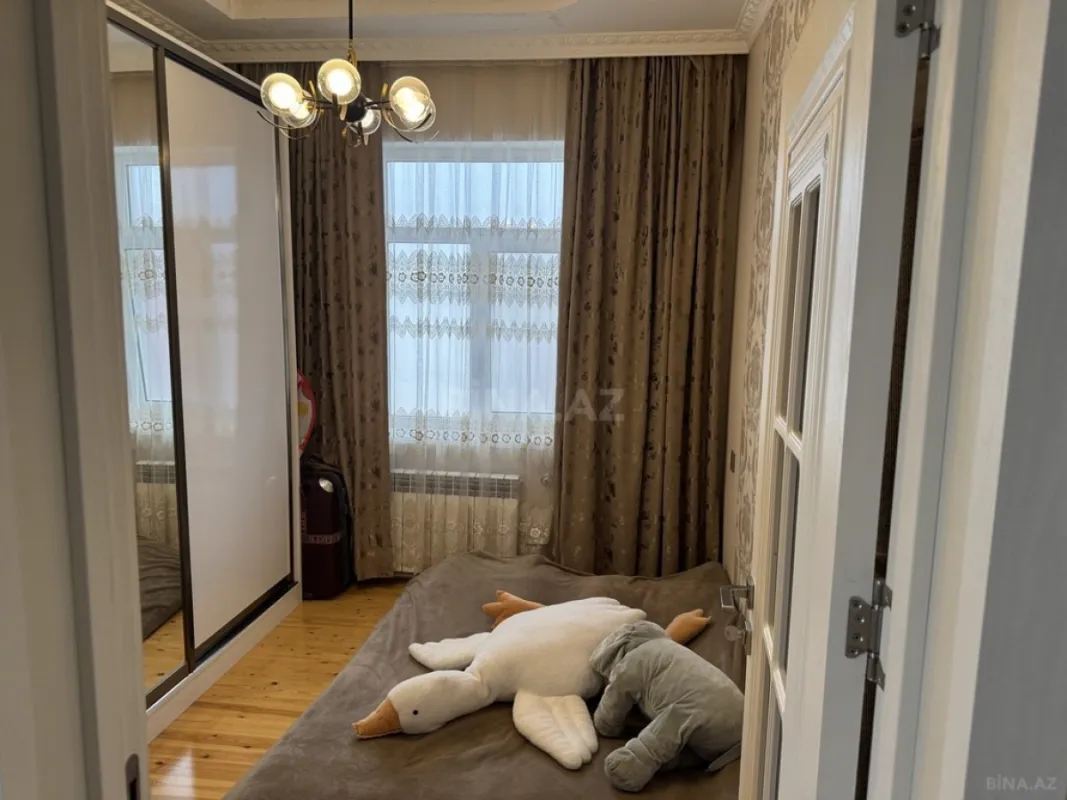 Satılır 4 otaqlı həyət evi 100 m²