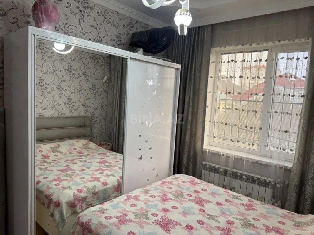 Satılır 4 otaqlı həyət evi 100 m²