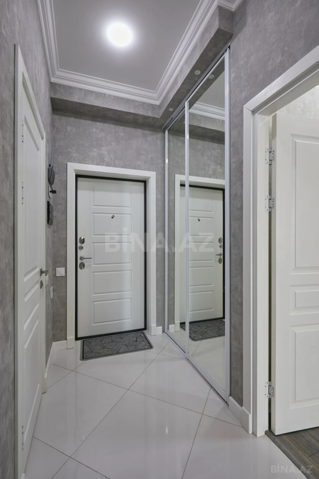 Kirayə verilir 2 otaqlı mənzil 48 m²