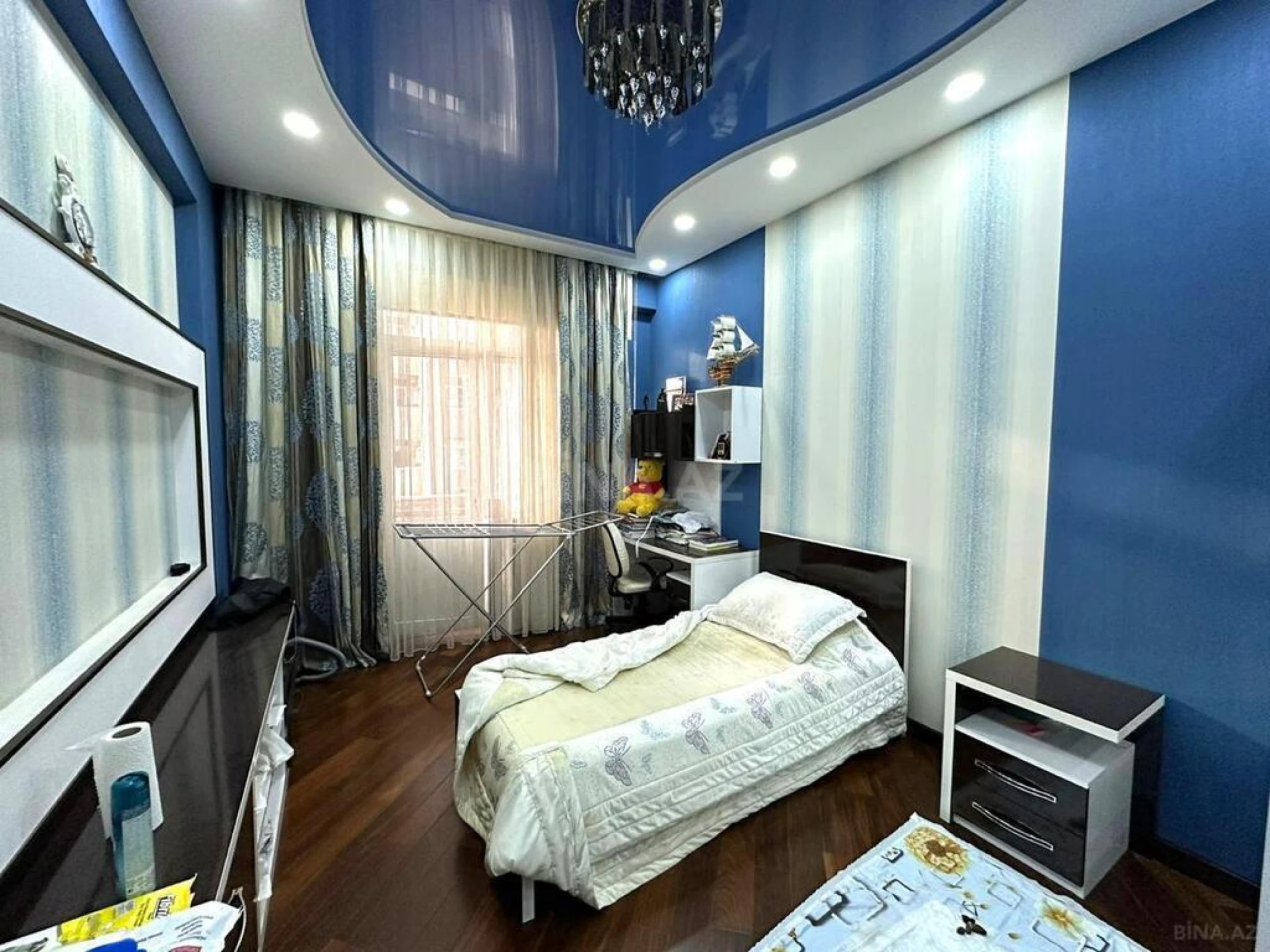 Satılır 3 otaqlı mənzil 134 m²