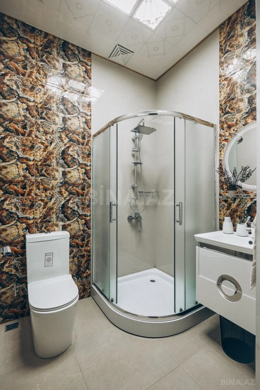 Kirayə verilir 2 otaqlı mənzil 59 m²