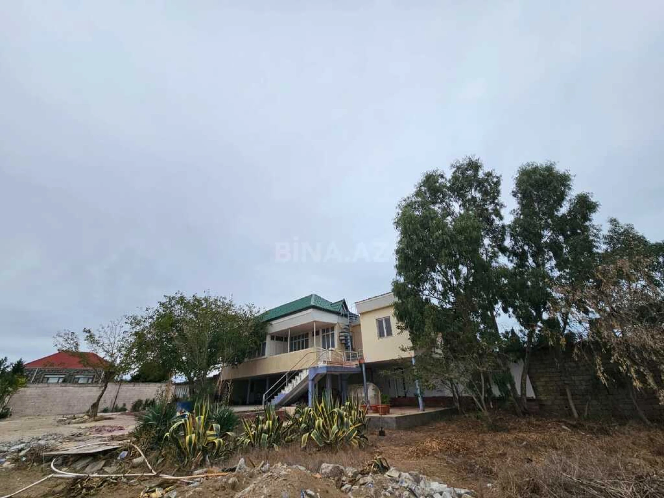 Satılır 4 otaqlı həyət evi 110 m²