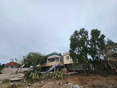 Satılır 4 otaqlı həyət evi 110 m²