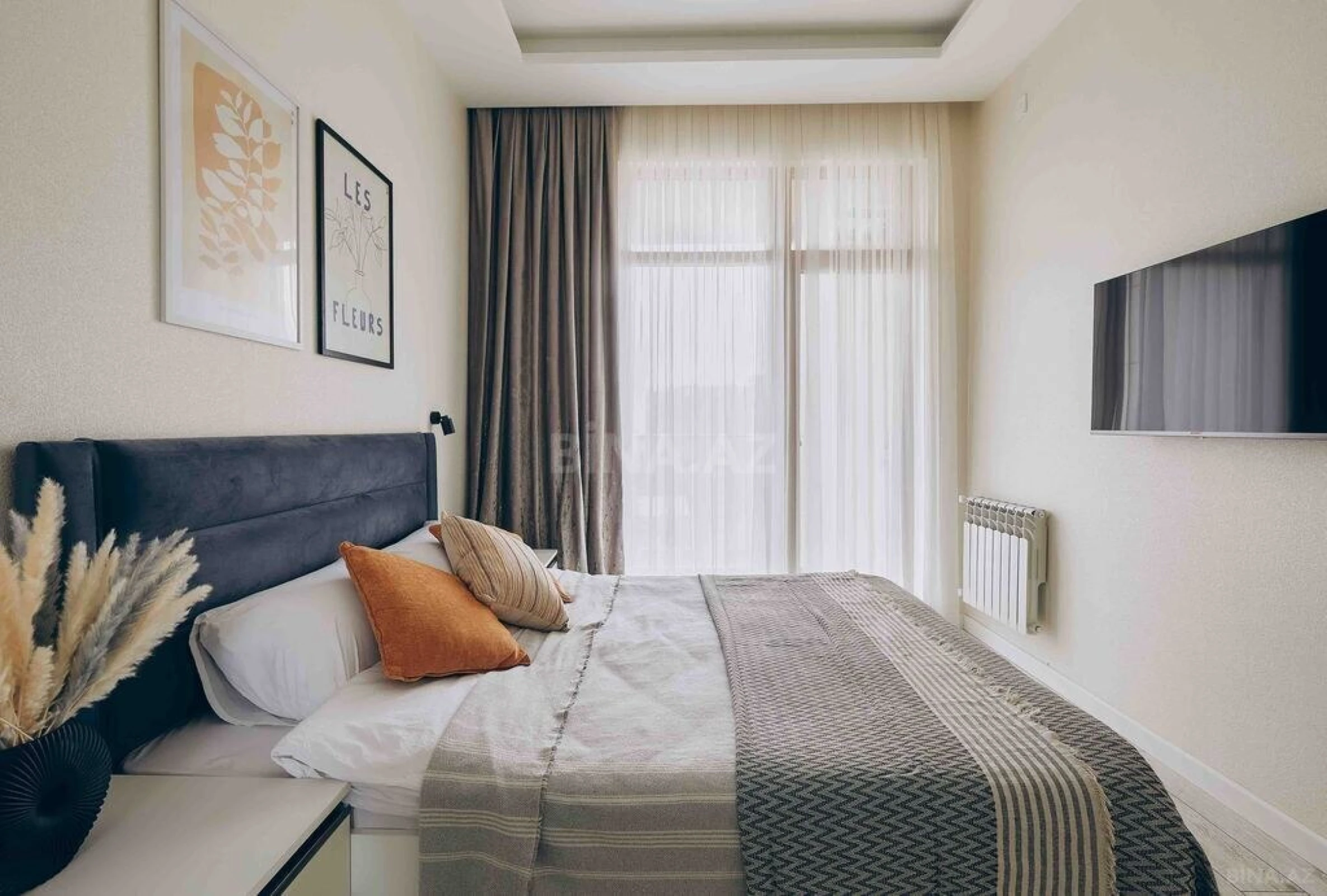 Kirayə verilir 2 otaqlı mənzil 55 m²