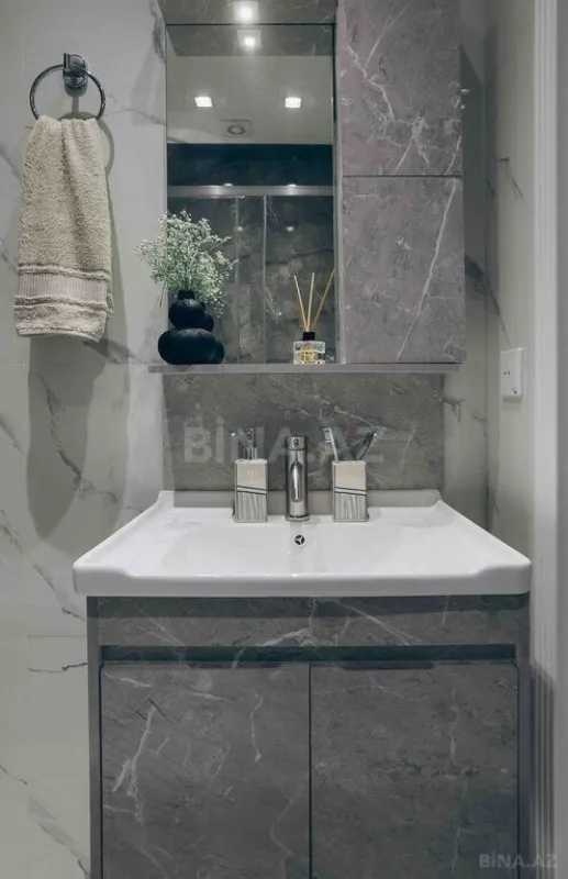 Kirayə verilir 2 otaqlı mənzil 55 m²