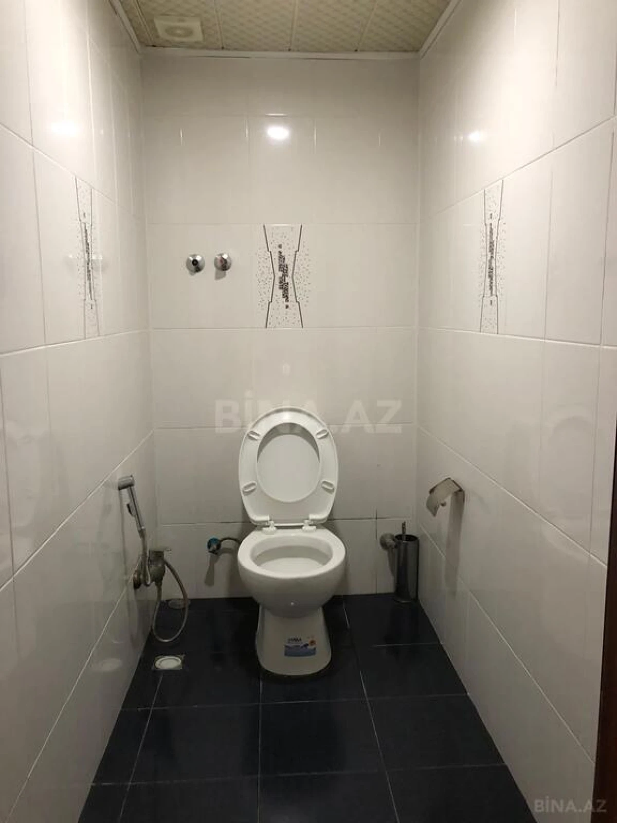 Satılır 2 otaqlı mənzil 105 m²