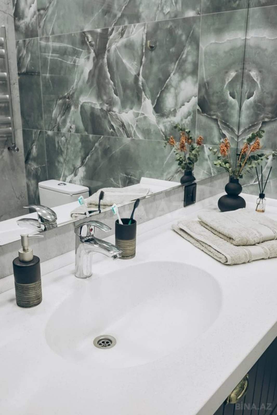 Kirayə verilir 2 otaqlı mənzil 57 m²