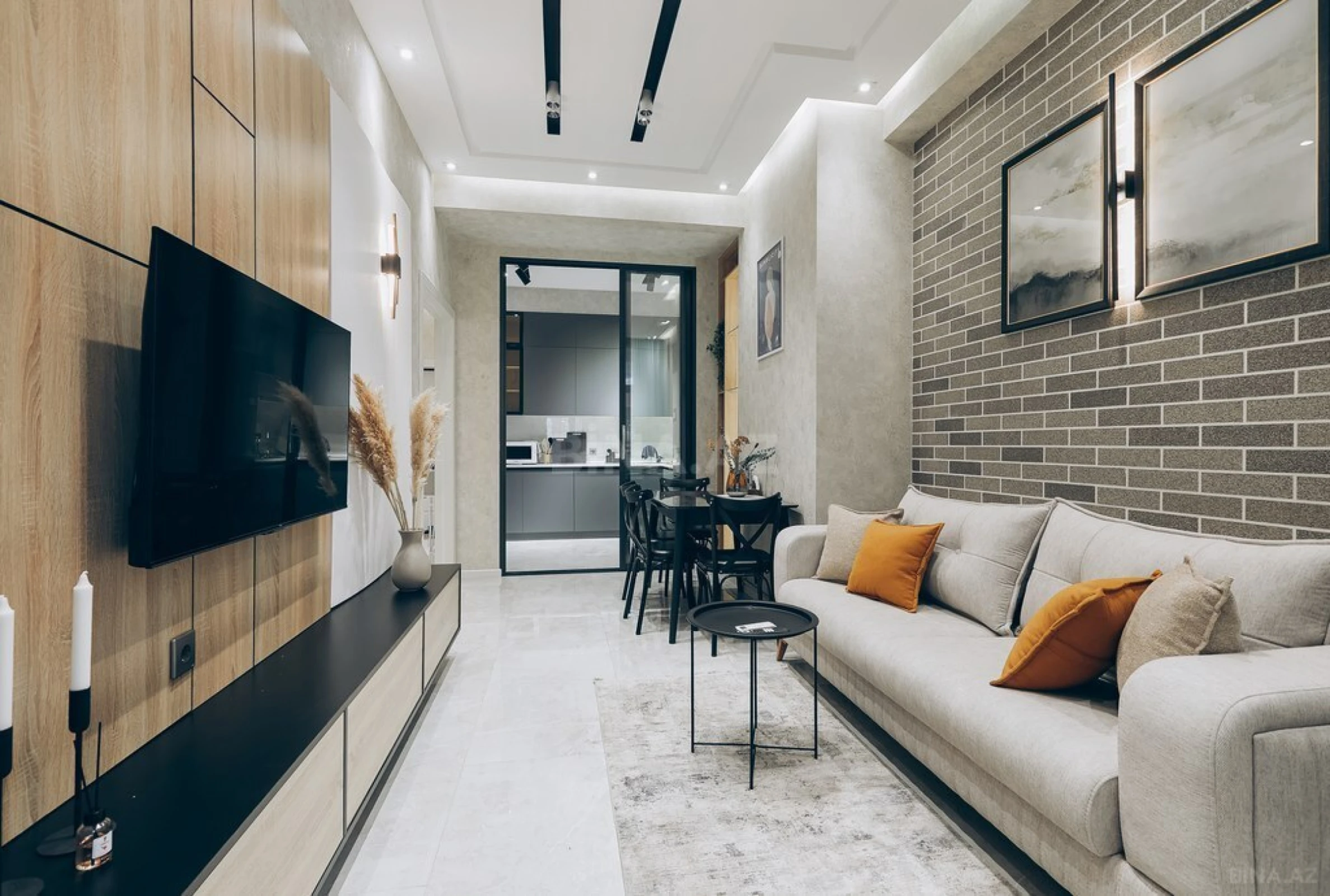 Kirayə verilir 2 otaqlı mənzil 57 m²