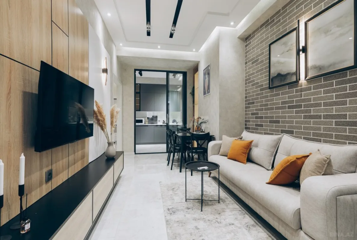 Kirayə verilir 2 otaqlı mənzil 57 m²