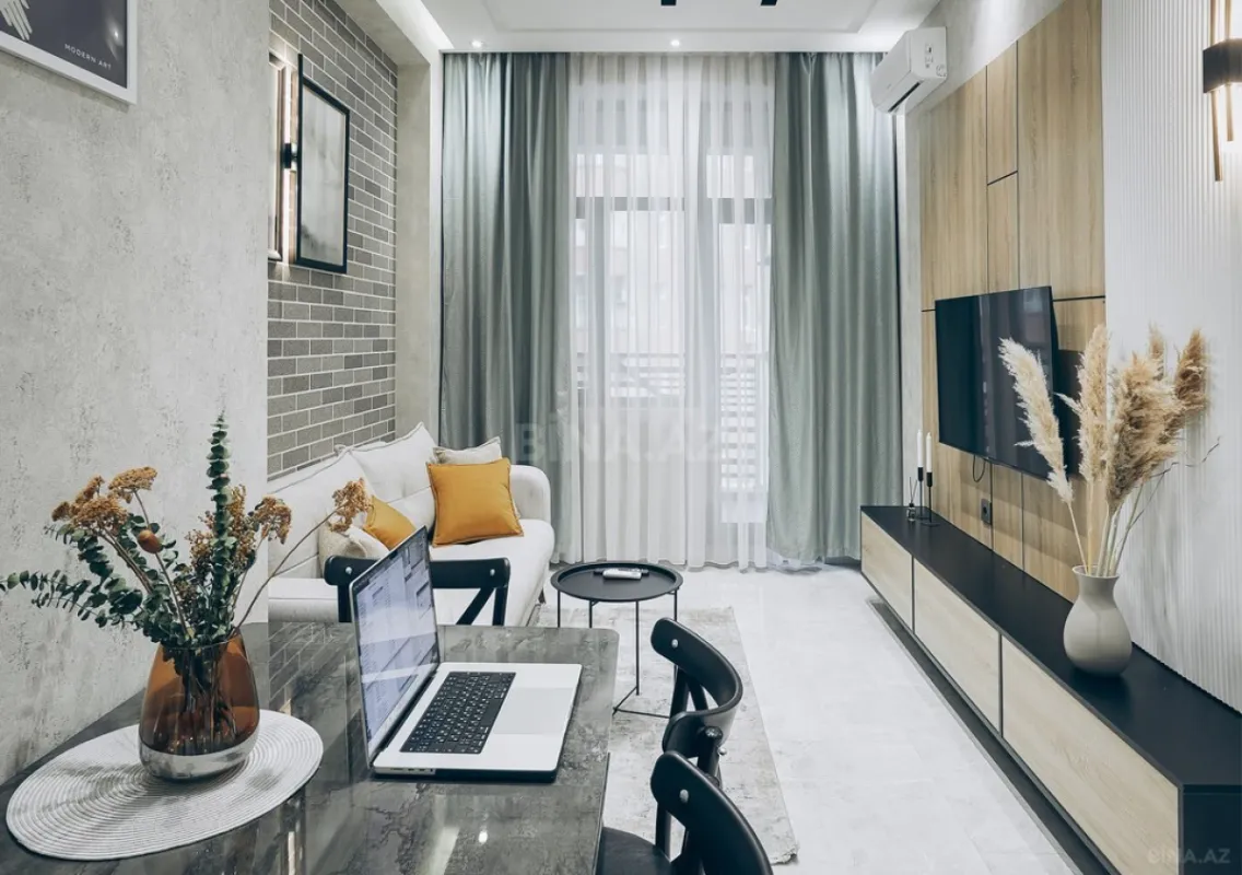 Kirayə verilir 2 otaqlı mənzil 57 m²