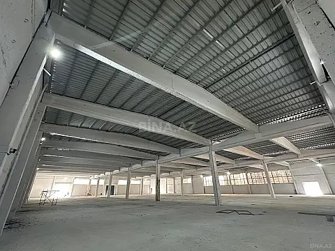 Kirayə verilir obyekt 1400 m²