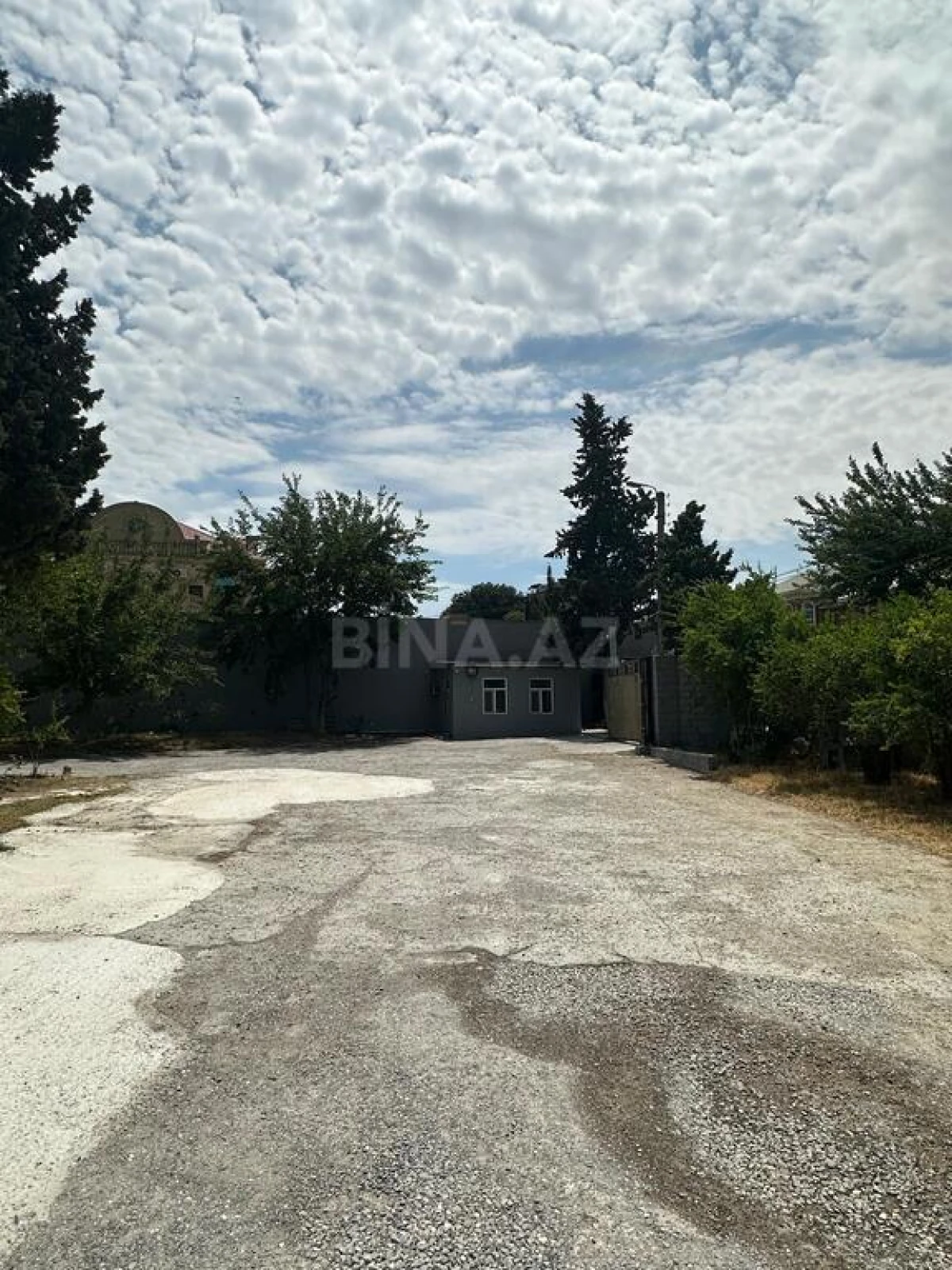 Kirayə verilir obyekt 1400 m²