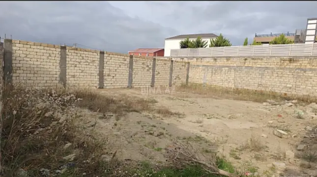 Satılır torpaq sahəsi 4 m²