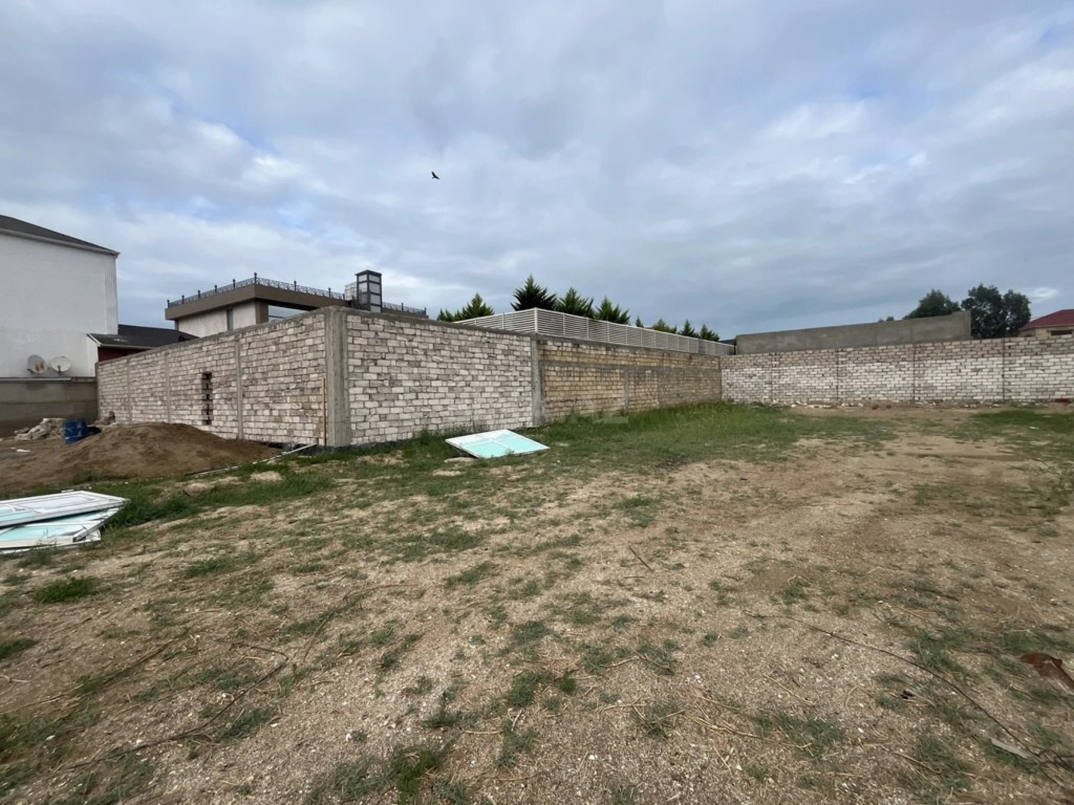 Satılır torpaq sahəsi 4 m²