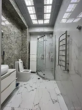 Satılır 2 otaqlı mənzil 100 m²