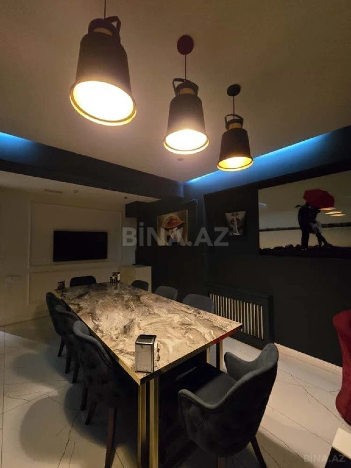 Satılır obyekt 650 m²