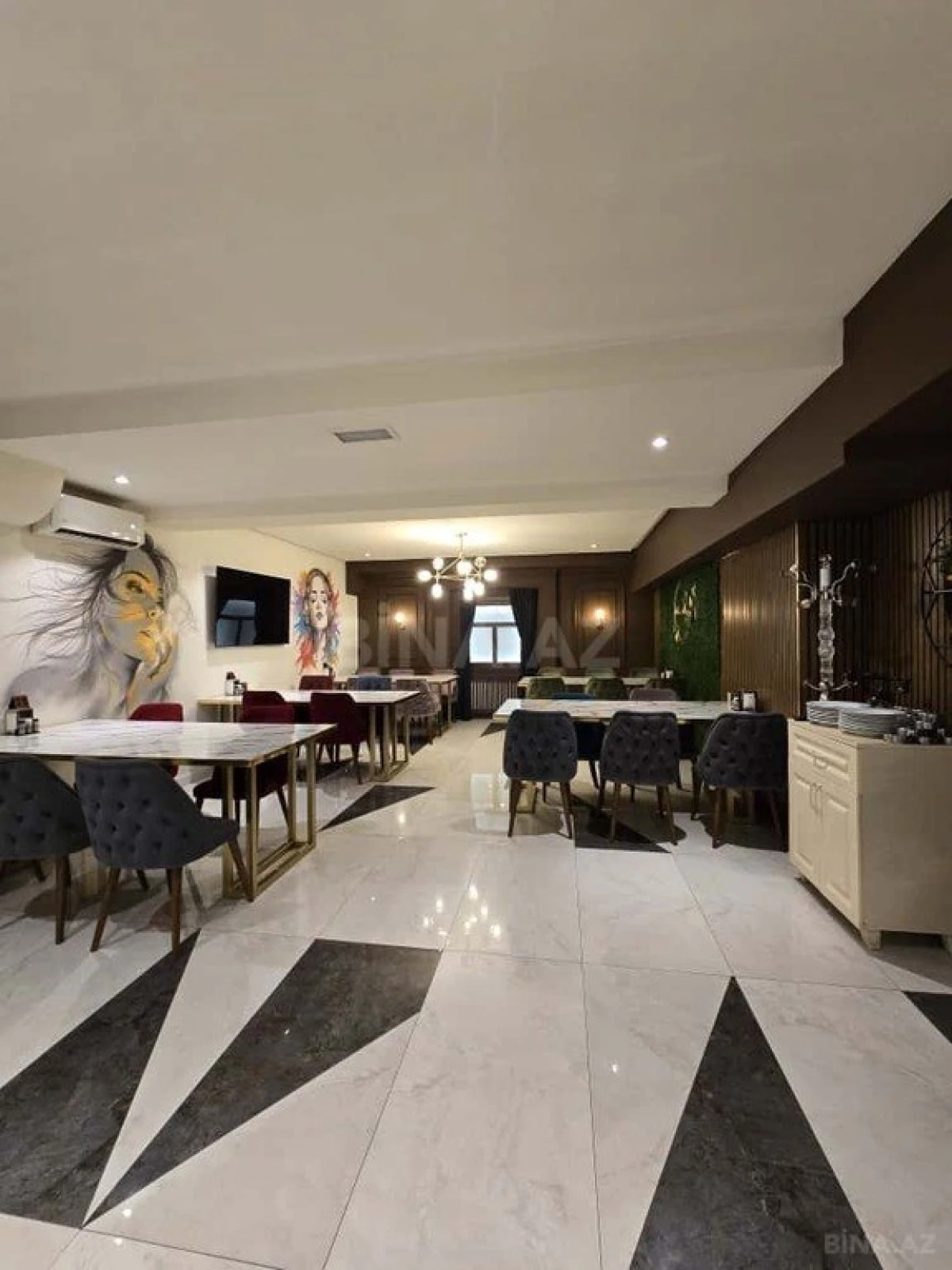 Satılır obyekt 650 m²