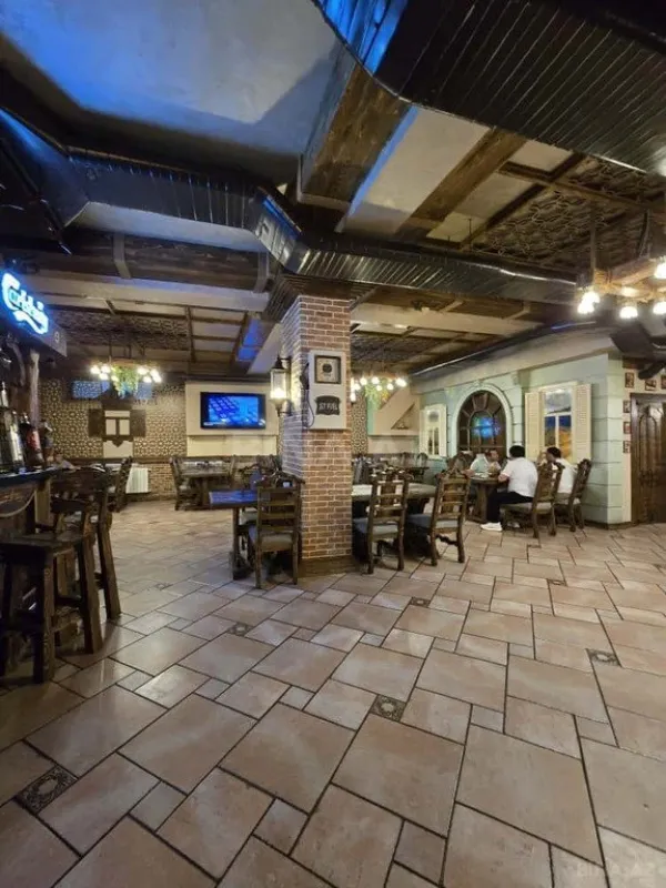 Satılır obyekt 650 m²