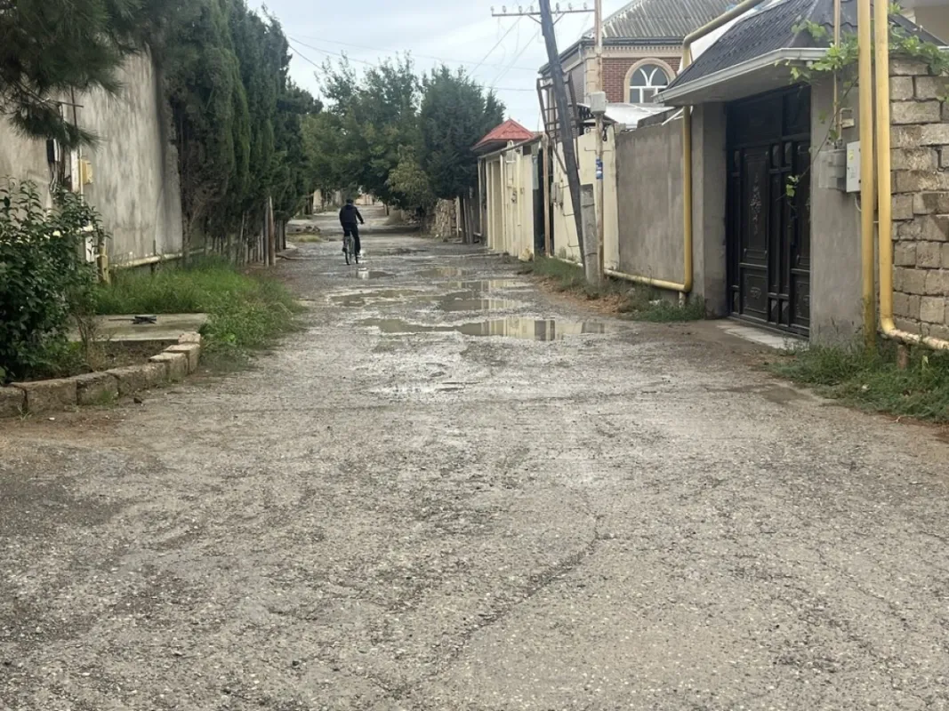 Satılır torpaq sahəsi 6 m²