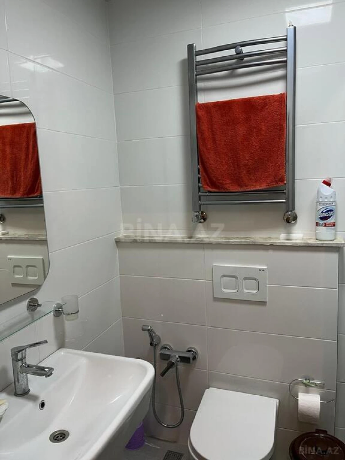 Kirayə verilir 2 otaqlı mənzil 55 m²