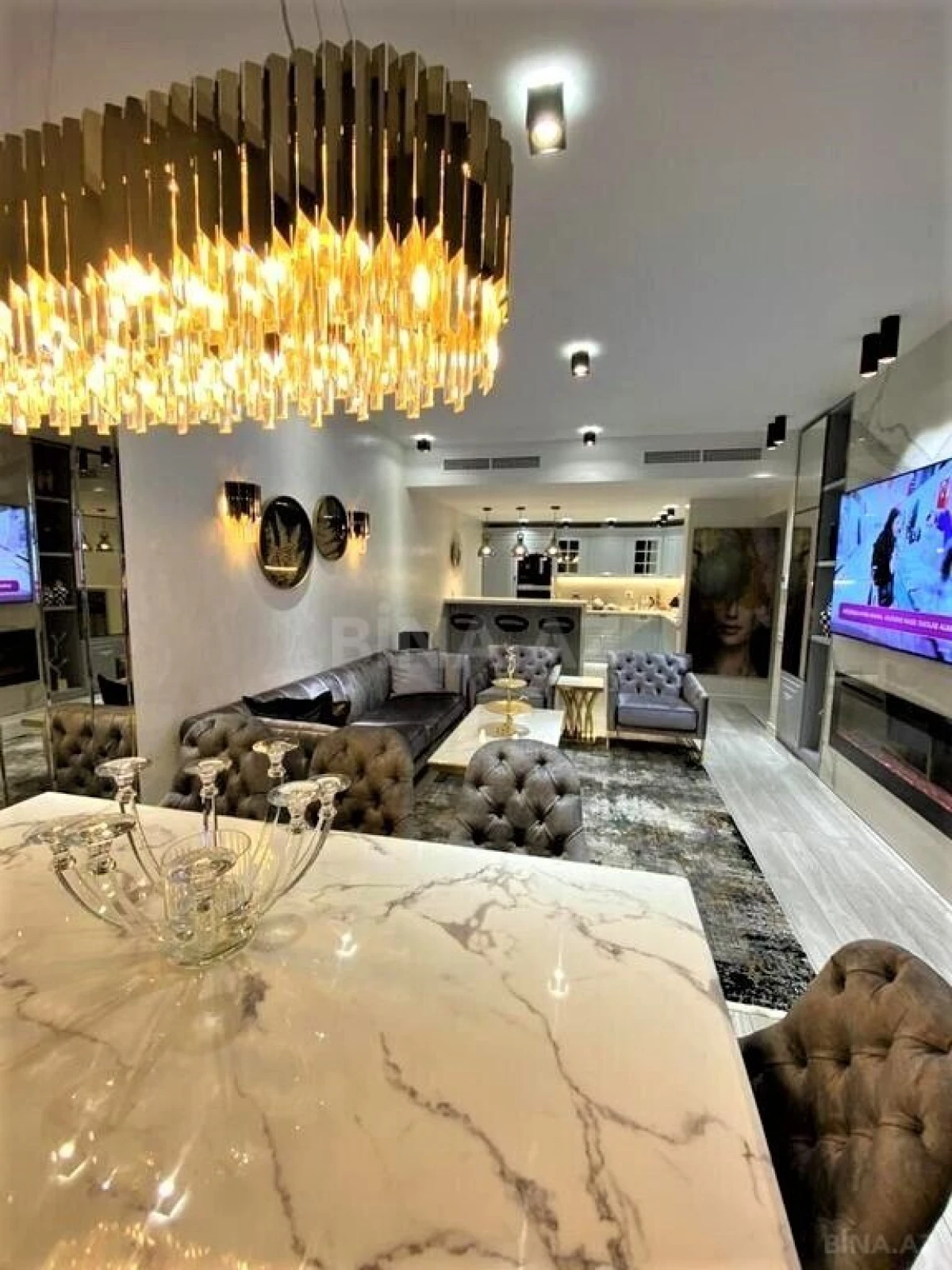 Kirayə verilir 3 otaqlı mənzil 140 m²