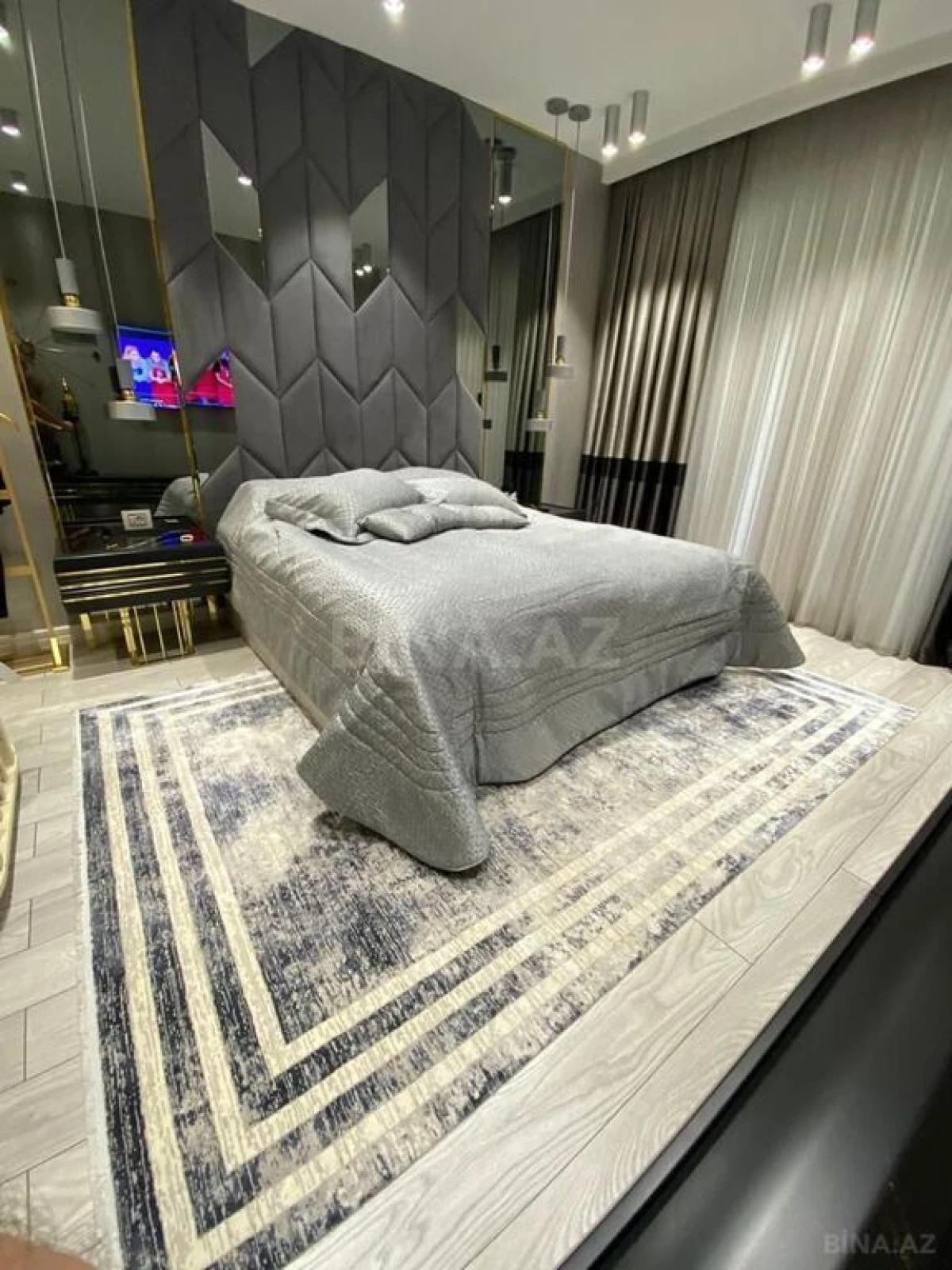 Kirayə verilir 3 otaqlı mənzil 140 m²