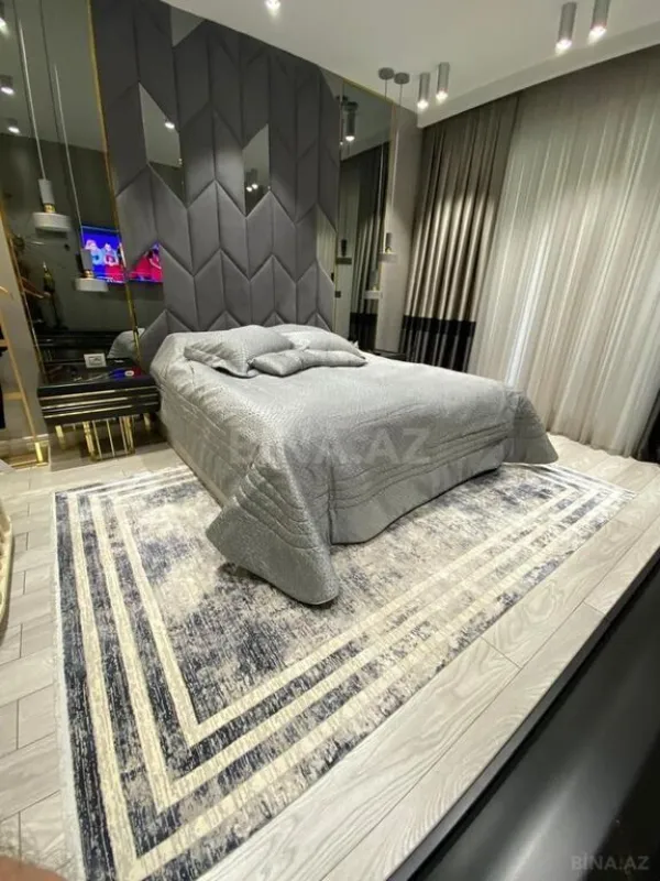 Kirayə verilir 3 otaqlı mənzil 140 m²