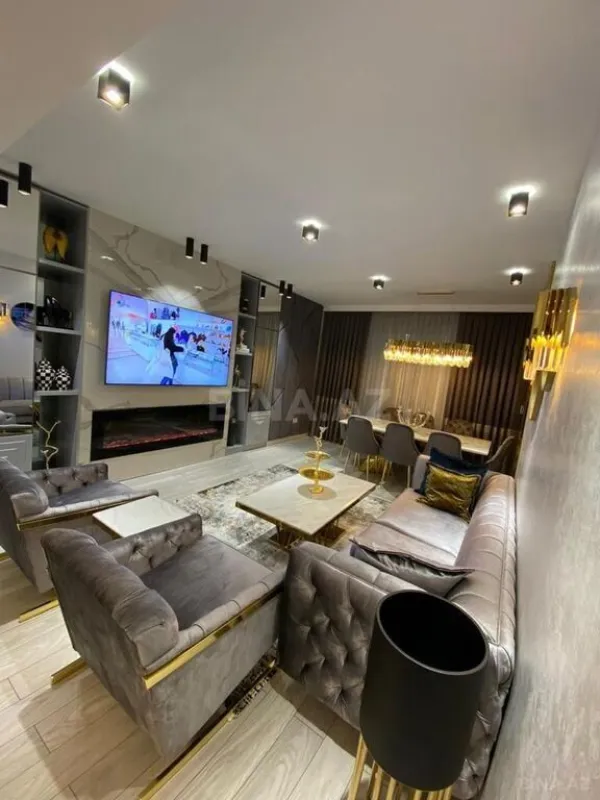 Kirayə verilir 3 otaqlı mənzil 140 m²