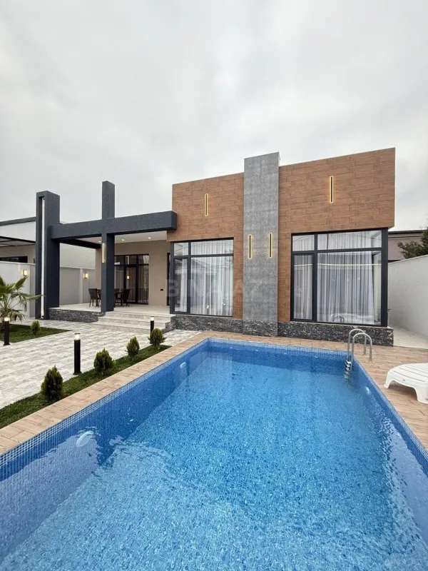 Satılır 4 otaqlı həyət evi 180 m²