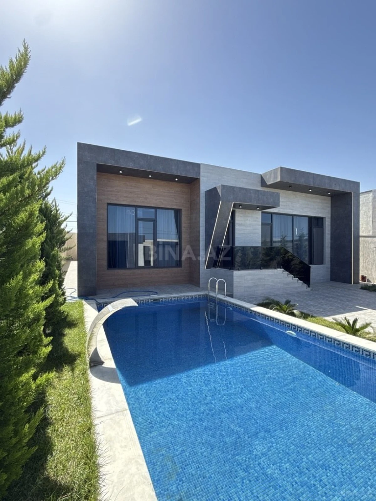 Satılır 4 otaqlı həyət evi 170 m²