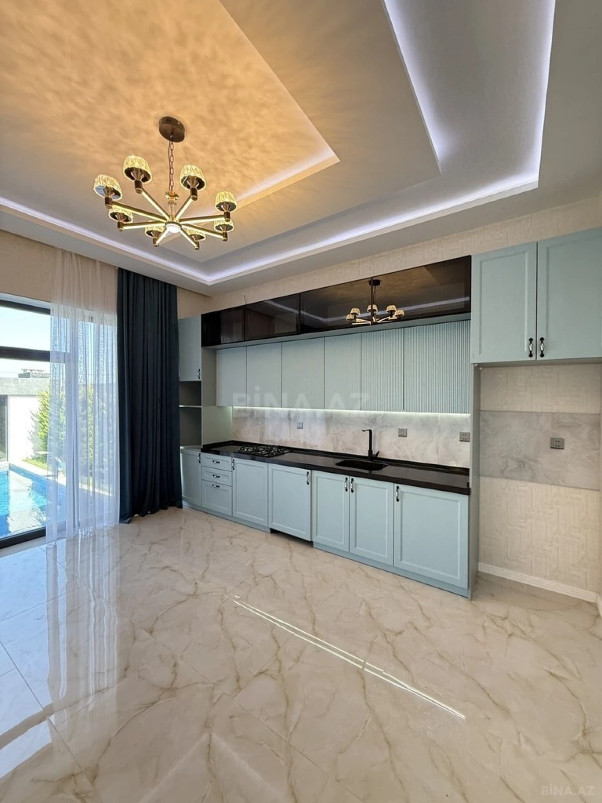 Satılır 4 otaqlı həyət evi 170 m²