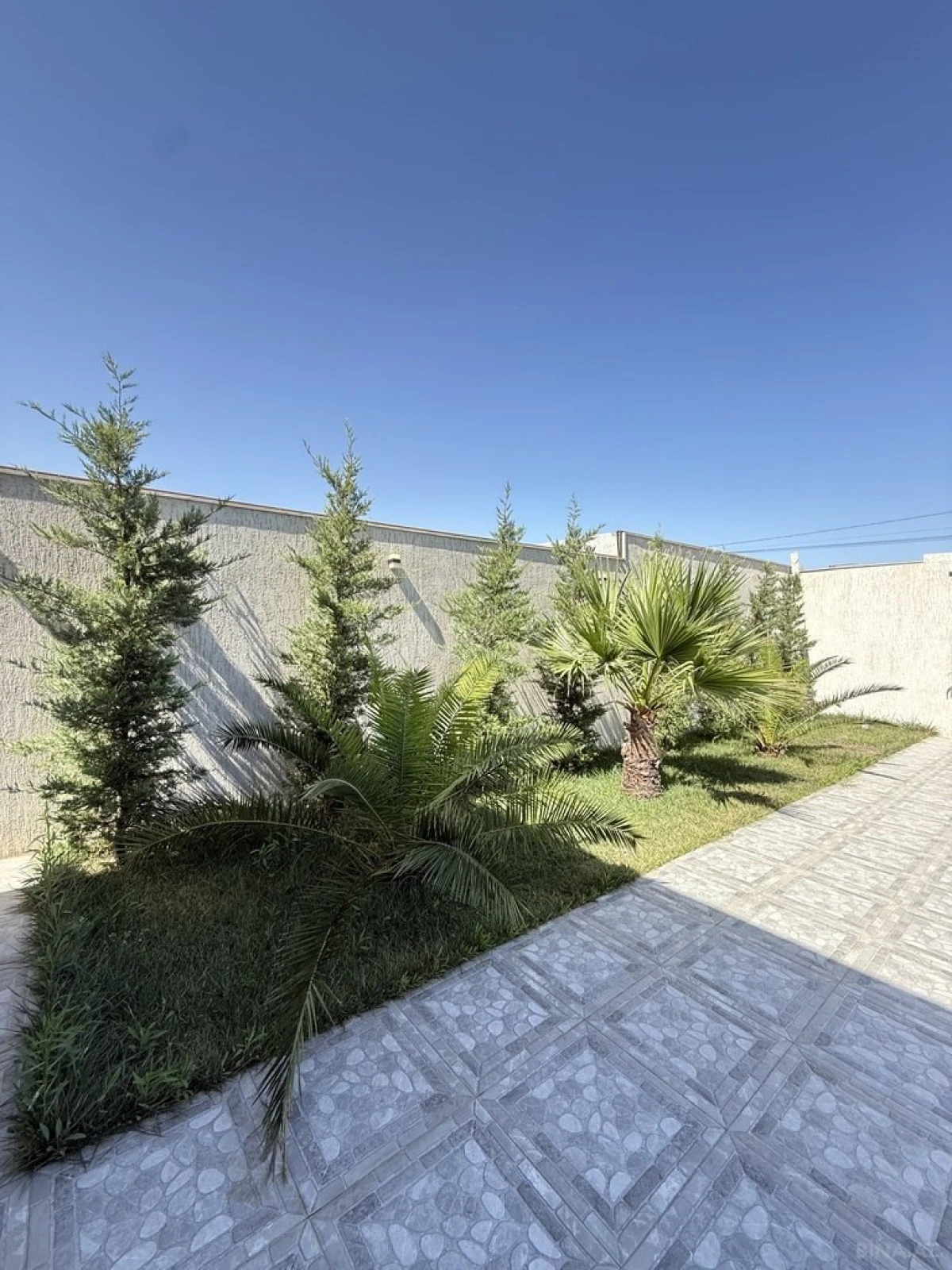 Satılır 4 otaqlı həyət evi 170 m²