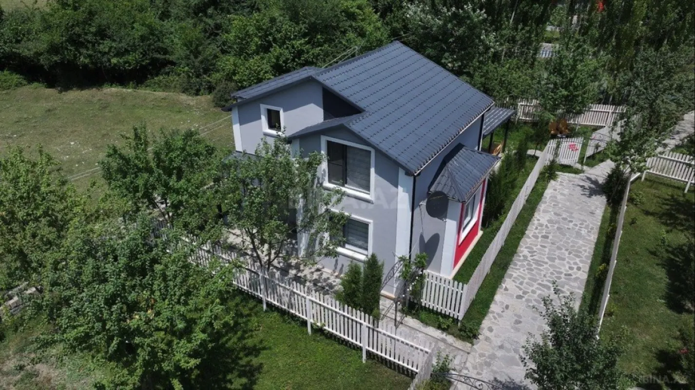 Satılır obyekt 560 m²