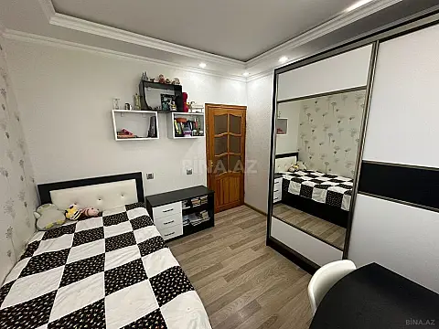 Satılır 4 otaqlı mənzil 100 m²
