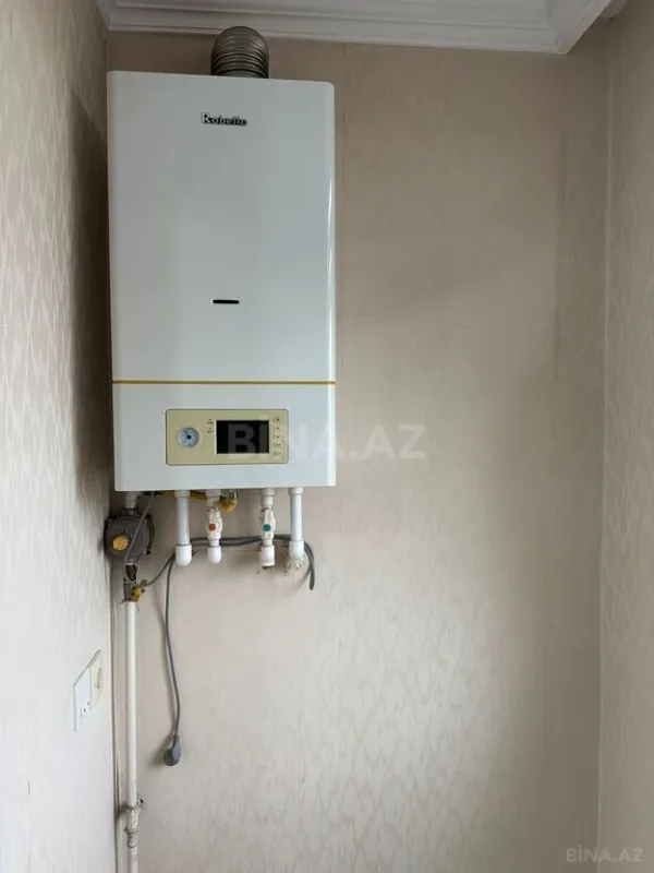 Satılır 4 otaqlı mənzil 100 m²