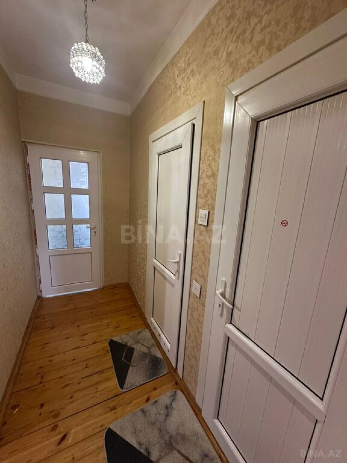 Satılır 4 otaqlı mənzil 100 m²