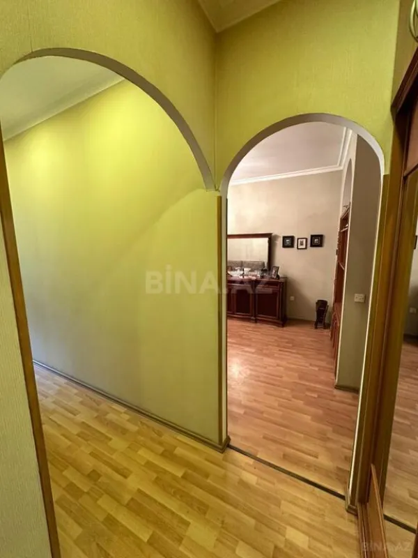 Satılır 3 otaqlı mənzil 103 m²
