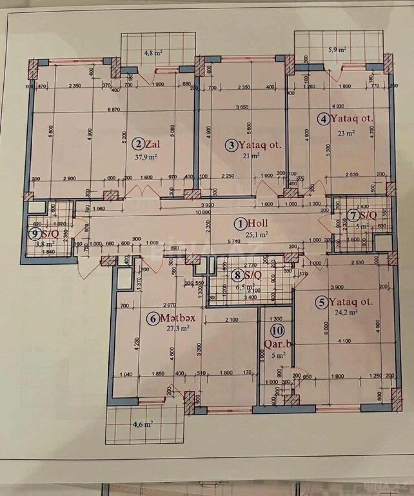 Satılır 5 otaqlı mənzil 200 m²