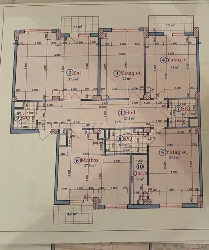 Satılır 5 otaqlı mənzil 200 m²