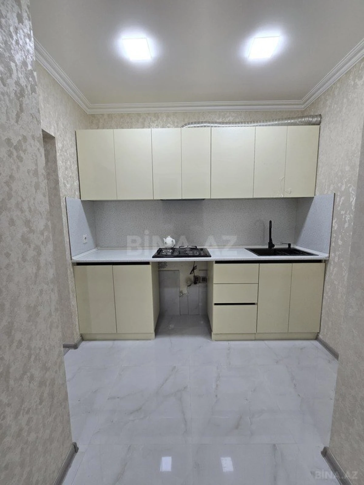 Satılır 3 otaqlı mənzil 90 m²