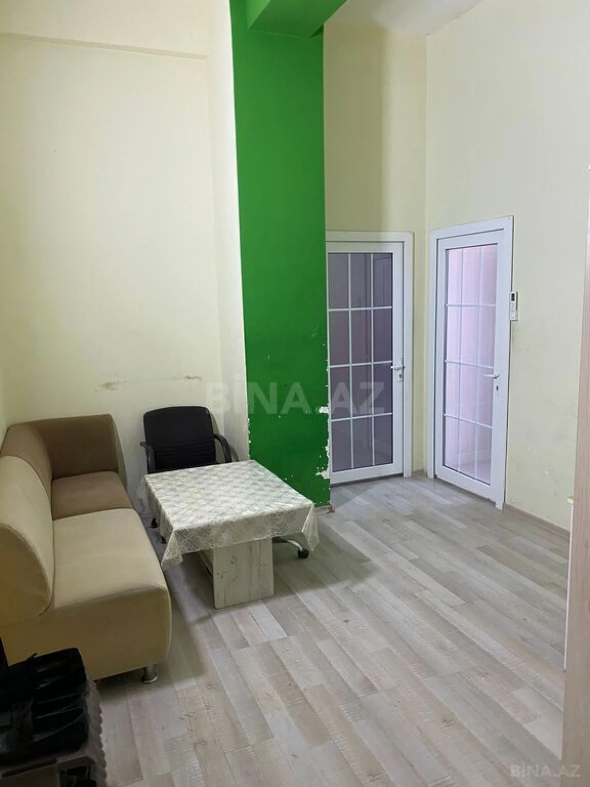Satılır obyekt 93 m²