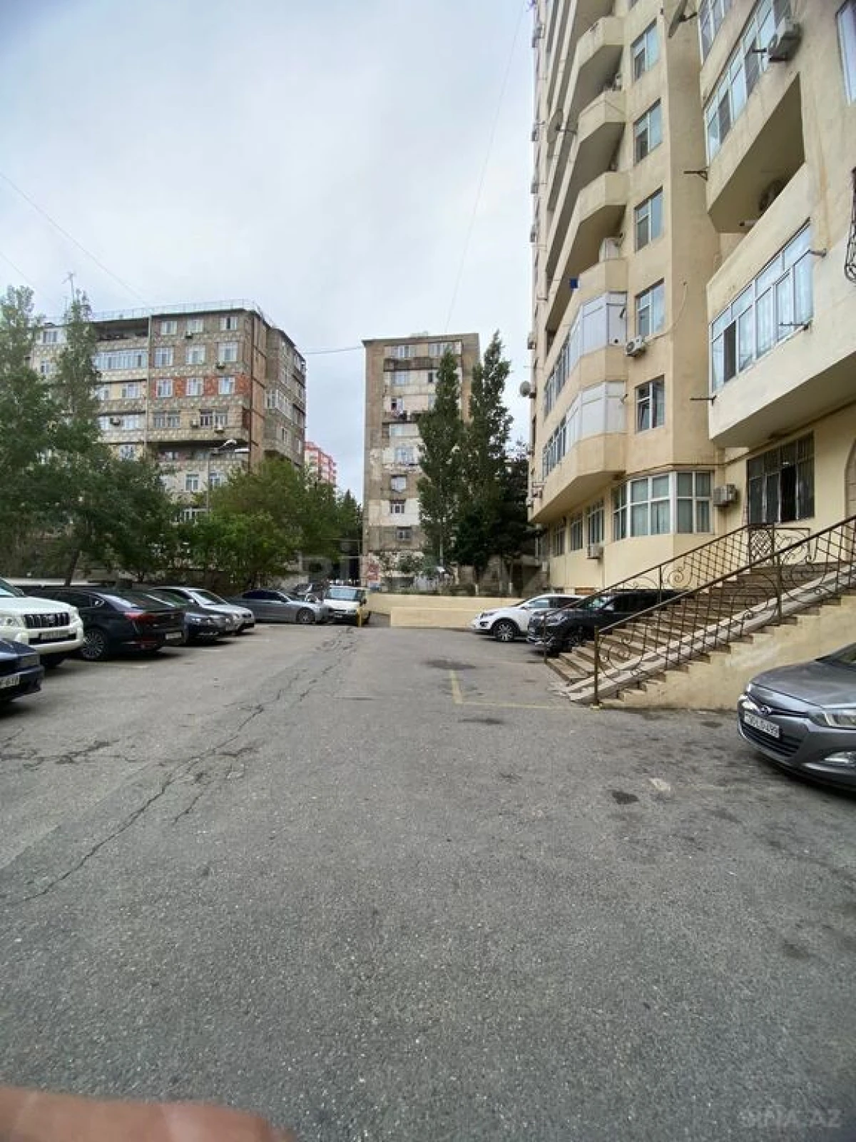 Satılır obyekt 93 m²