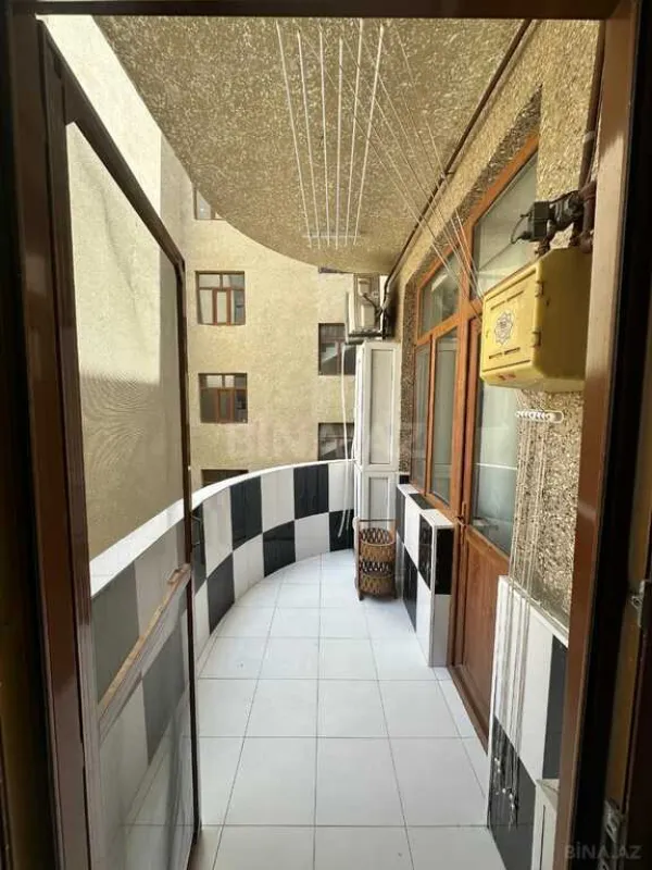 Satılır 2 otaqlı mənzil 65 m²